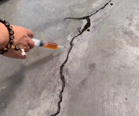 盐田混凝土裂缝修补技术详解​